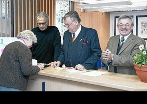 Groß war die Freude, als lange bevor die Gartenschau ihre Tore öffnete bereits Dauerkarten verkauft wurden. Insgesamt besuchten über 630000 Gäste das LGS-Ereignis.